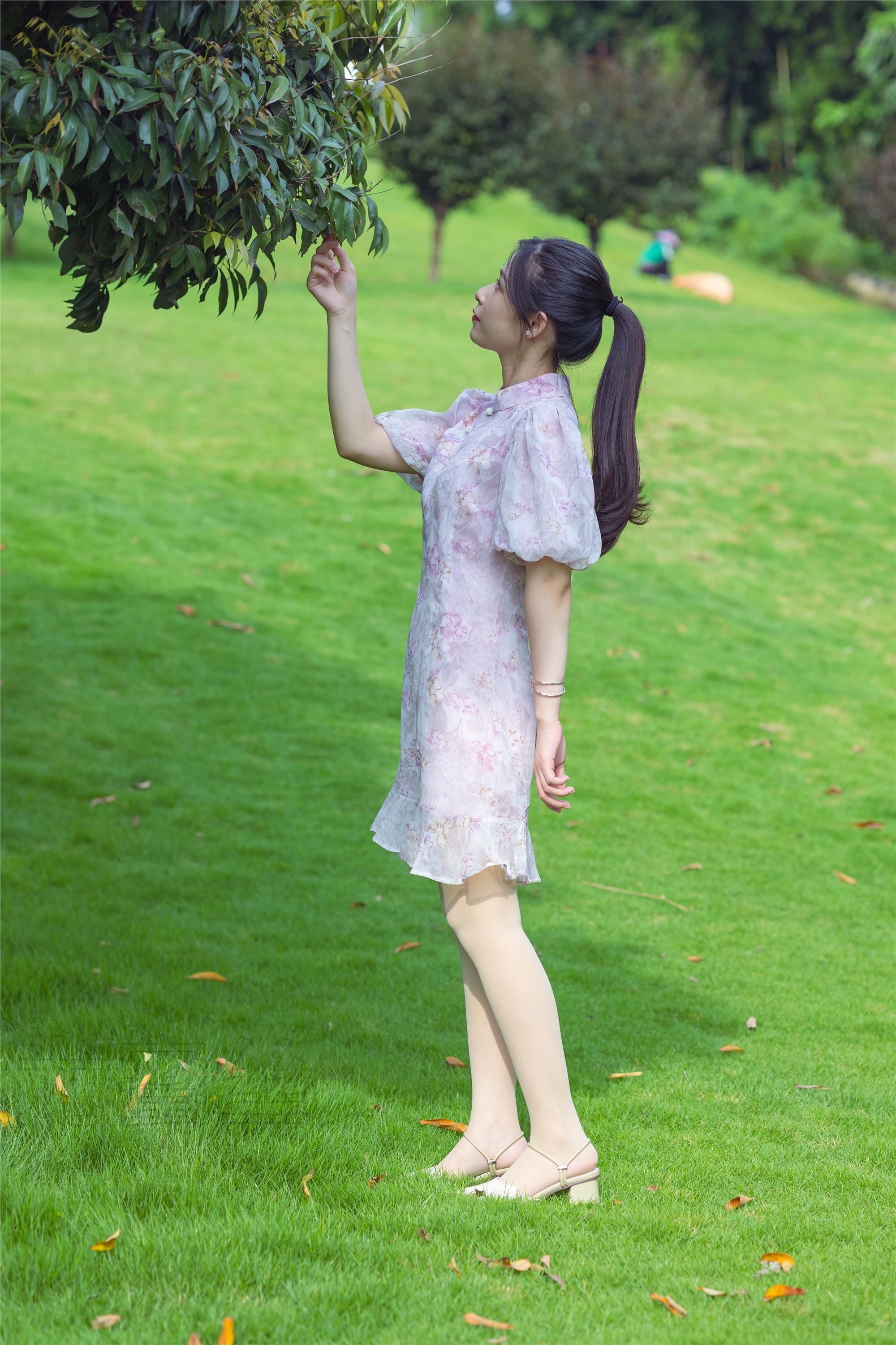 尤蜜丝 穿搭写真 NO.065